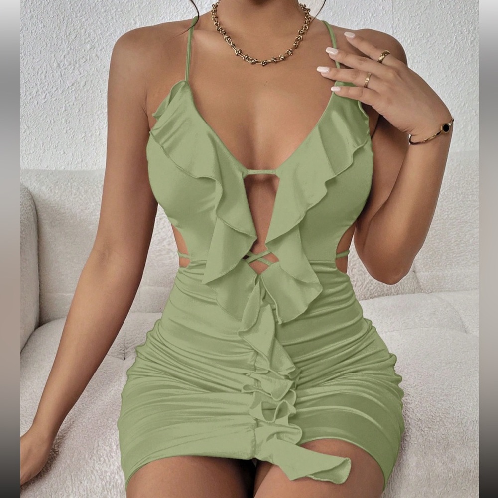 NWT mini ruched green dress